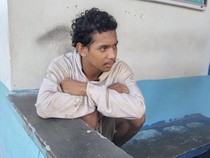 Kala Kelotok Nelayan Selamatkan Pemuda yang Nekat Terjun dari Dermaga