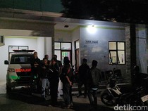 Mayat Pria Sweater Merah di Probolinggo, Keluarga Ungkap Barang Hilang