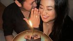 So Sweet! Maria Simorangkir Dilamar Kekasih saat Diner Romantis