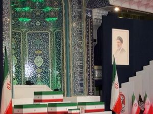 Video 3 Putra Ali Khamenei Berdoa di Upacara Pemakaman Sang Ayah