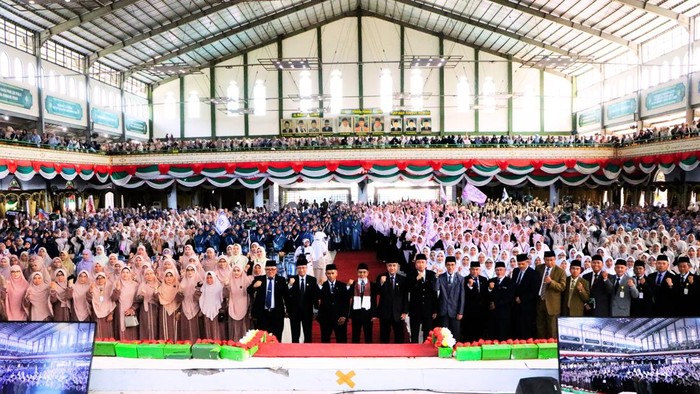 Reuni alumni Pondok Modern Darussalam Gontor (PMDG) Putri