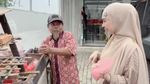 Ria Ricis Hobi Berbagi, dari Traktir Jajan hingga Borong Pedagang Makanan!
