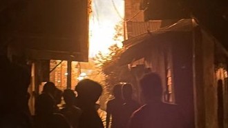 Kebakaran Rumah di Palmerah Jakbar, 90 Personel Damkar Dikerahkan