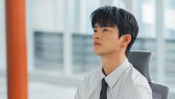 Mantan Istri Seo In Guk Guncang Park Ji Hyun di See You At Work Tomorrow!