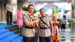 Momen Hangat Sertijab Kakorlantas, Irjen Agus Dijemput 2 Cucu