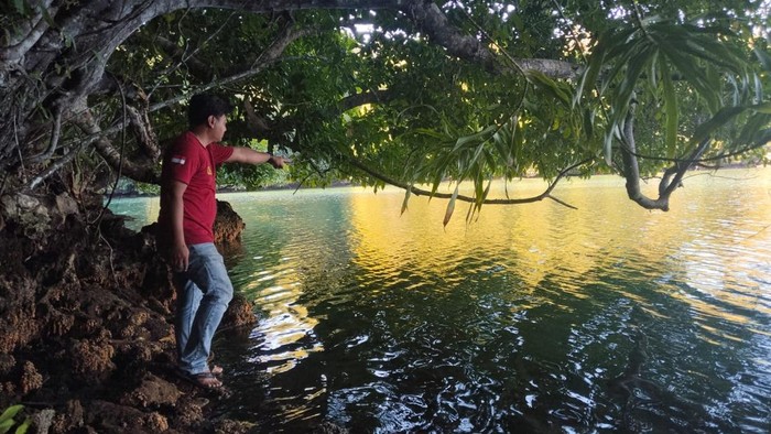 Tim gabungan saat melakukan pencarian nelayan Maratua yang diterkam buaya. (Istimewa)