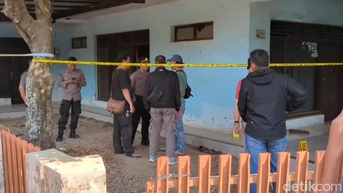 TKP penemuan mayat di Pekalongan.
