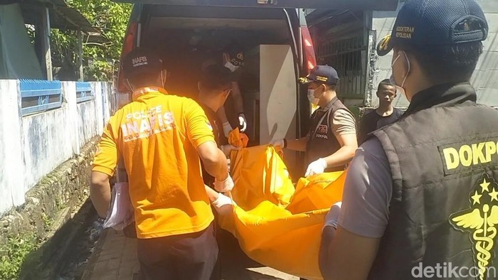 Andrerias Umbujala, ditemukan tewas di kamar kos di Makassar.