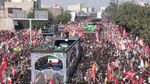 Ribuan Pelayat Padati Pemakaman Ayatollah Khamenei