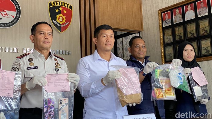 Dirresnarkoba Polda Babel Kombes Ronald Sipayung.