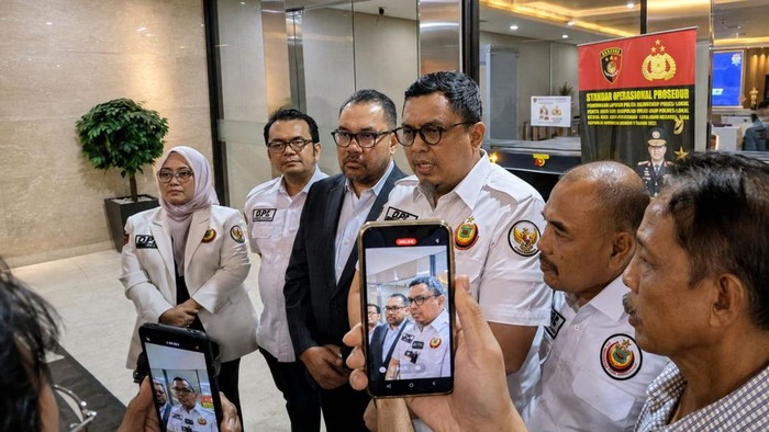 DPP IKM setelah proses klarifikasi resmi di Bareskrim Polri, Senin (6/7/2026). (dok istimewa)