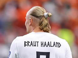 Ikat Rambut Erling Haaland Curi Atensi di Piala Dunia, Selalu Matching Seragam