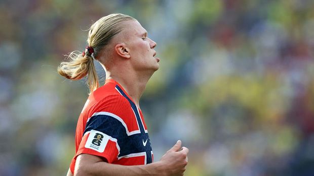 Erling Haaland Erling Haaland dari Norwegia terlihat saat pertandingan Babak 16 Besar Piala Dunia FIFA 2026 antara Brasil dan Norwegia di New York New Jersey Stadium pada 5 Juli 2026 di East Rutherford, New Jersey.