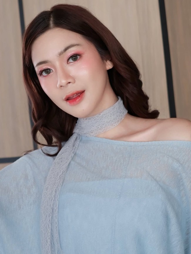 7 Foto Terbaru Felicya Angelista Jadi Sorotan, Manglingi Hingga Dikira Oplas