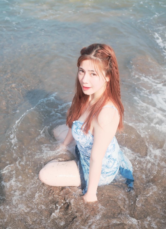 Foto-foto unggahan Felicya pun selalu banjir pujian. Cantik Poll, tulis salah satu komentar. UNREAL BGTTTTT, komentar lain. Foto: Instagram/@felicyangelista_