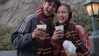 Makin Romantis! Potret Felicya Angelista dan Caesar Hiro saat Dinner