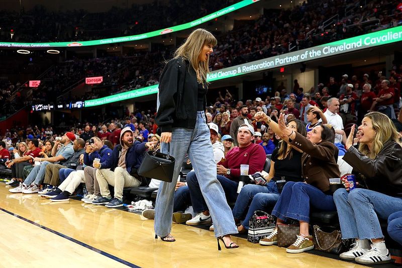 CLEVELAND, OHIO - MAY 23: Singer Taylor Swift attends Game Three between the New York Knicks and the Cleveland Cavaliers in the NBA Eastern Conference Finals at Rocket Arena on May 23, 2026 in Cleveland, Ohio. NOTE TO USER: User expressly acknowledges and agrees that, by downloading and or using this photograph, User is consenting to the terms and conditions of the Getty Images License Agreement. (Photo by Gregory Shamus/Getty Images)