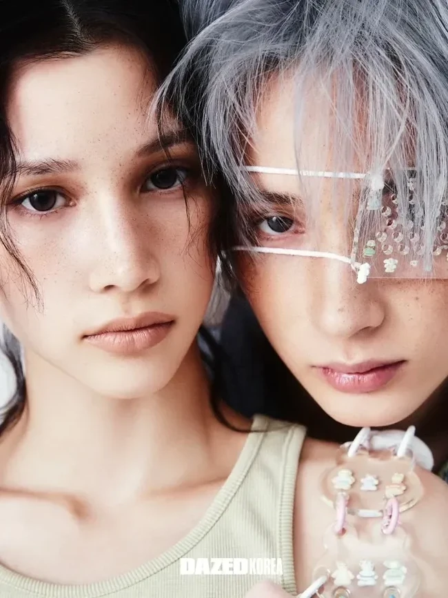 Gaya Kompak Huening Kai TXT & Huening Bahiyyih Kep1er, Kakak-Adik Idol KPop