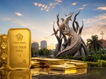 Harga Emas Antam Hari Ini Naik atau Turun di Surabaya?