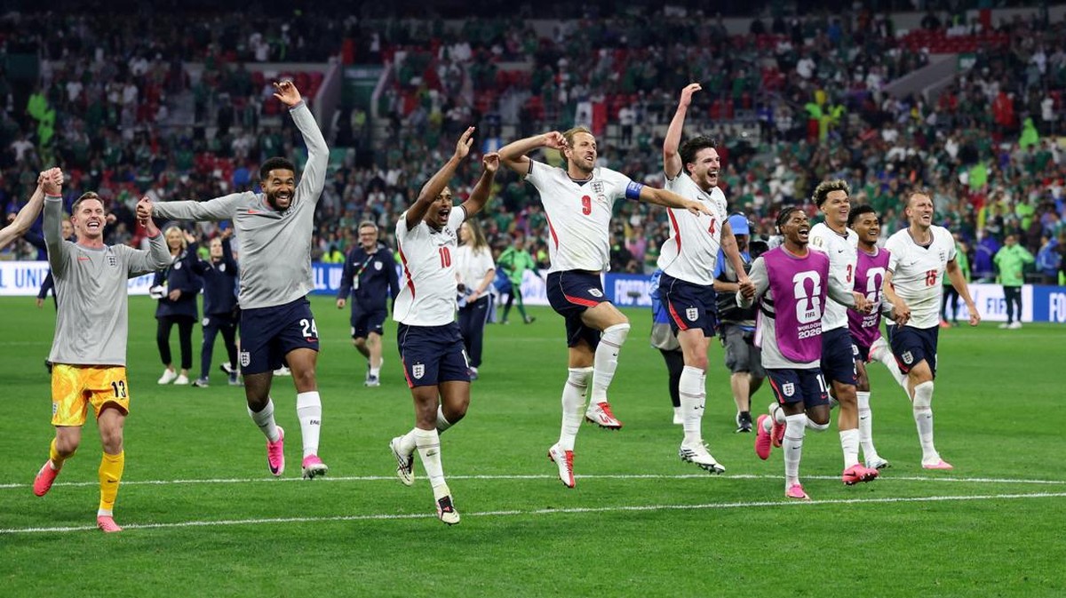 Inggris Singkirkan Meksiko, Menang Dramatis dengan 10 Pemain