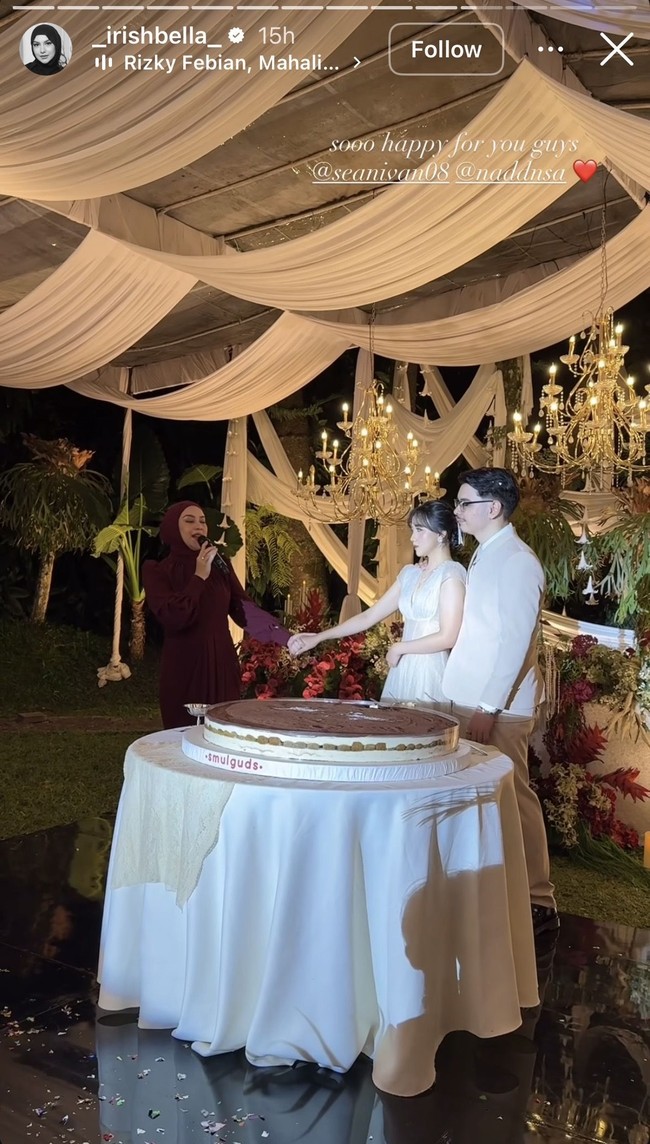 Sean Ivan sendiri diketahui merupakan adik kandung Irish Bella. Sean pernah menjadi wali nikah Irish Bella dengaan mantan suaminya, Ammar Zoni. Foto: Instagram/@_irishbella_