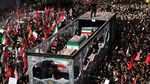 Peti Jenazah Ali Khamenei Diarak Keliling Teheran