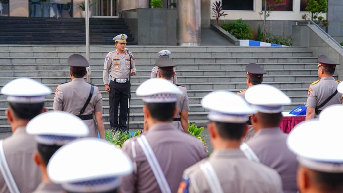 Kakorlantas Polri Irjen Pol Wibowo memimpin upacara pelantikan dan sertijab sejumlah Pejabat Utama Korlantas Polri.