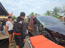 Kecelakaan Beruntun 3 Kendaraan di Padang Pariaman, 1 Orang Tewas