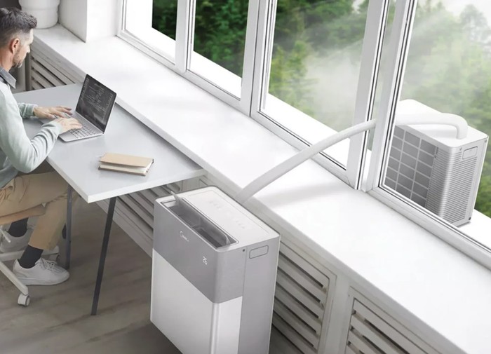 Midea AC