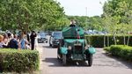 Naik Mobil Lapis Baja Klasik, Raja Charles III Kunjungi Resimen Tank Kerajaan