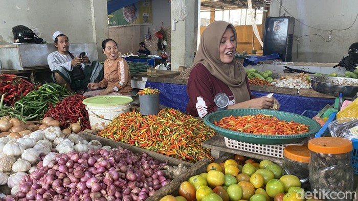 Pedagang Pasar Lakessi Parepare.