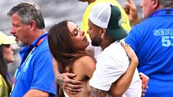 Momen Neymar Dipeluk Pacar Usai Brasil Kalah di Piala Dunia 2026