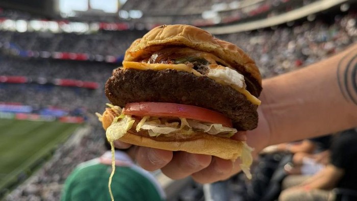 Piala Dunia 2026 Tak Cuma Soal Bola, 7 Kuliner Stadion Ini Juga Jadi Sorotan