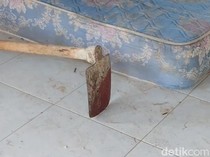 Penampakan Cangkul Berlumuran Darah dari Kos Pria Tewas di Makassar