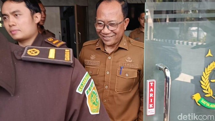 Sekda Nganjuk diperiksa di kasus dugaan korupsi