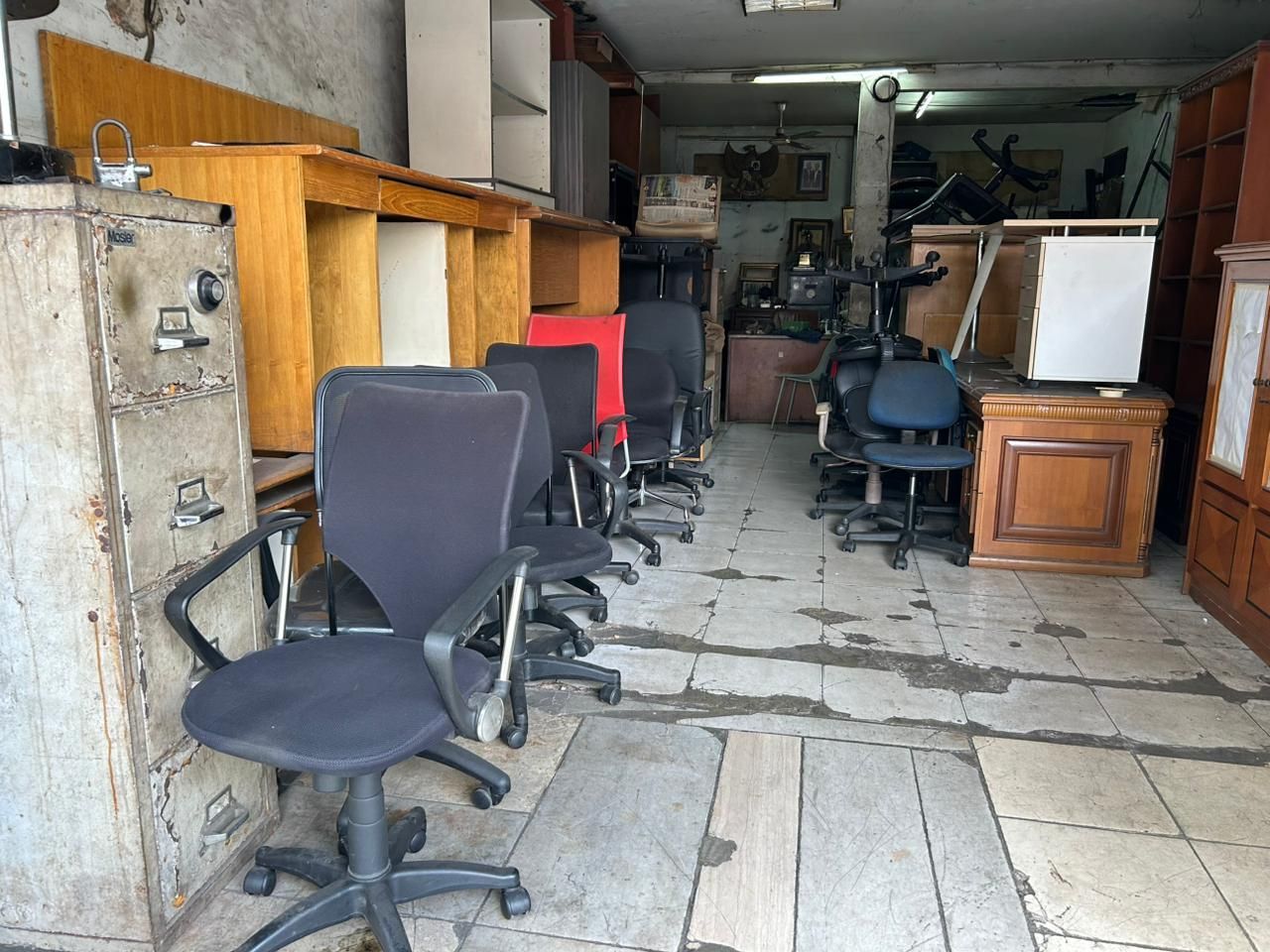 Suasana mebel bekas di kawasan Jl Dr Sahardjo, Manggarai, Jakarta Selatan pada Kamis (2/7/2026). (Dok Ist) Suasana mebel bekas di kawasan Jl Dr Sahardjo, Manggarai, Jakarta Selatan pada Kamis (2/7/2026). (Dok Ist)