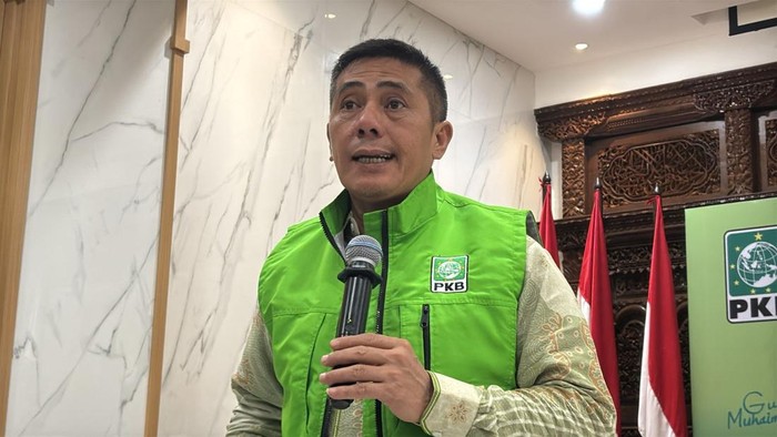 Anggota Komisi I DPR Fraksi PKB Syamsu Rizal (Deng Ical) di DPP PKB, Jakarta Pusat, Senin (6/7/2026).