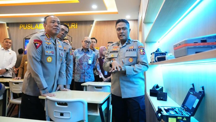 Wakapolri Komjen Dedi Prasetyo