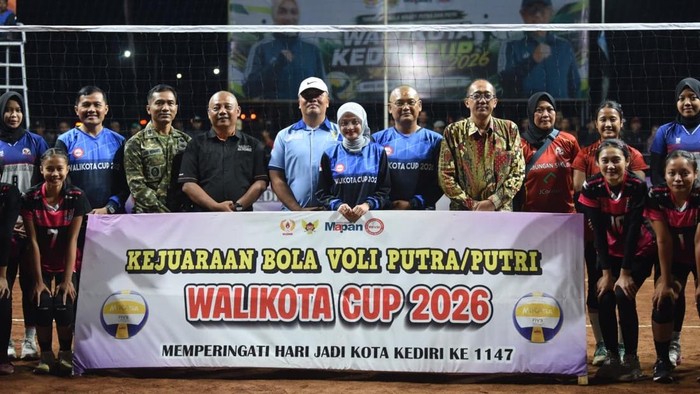 Wali Kota Kediri Vinanda Prameswati