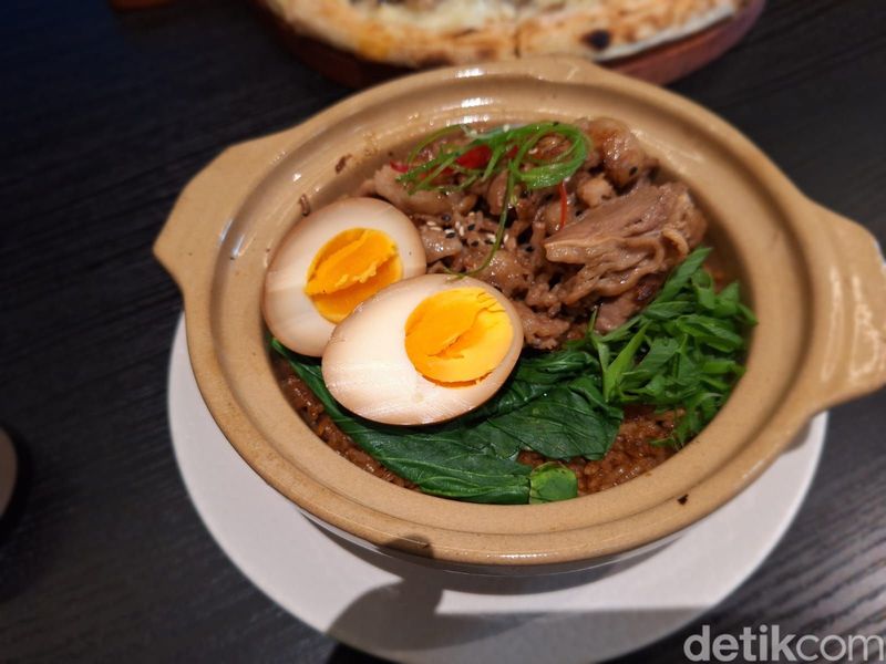 3SEEDS Eatery, restoran baru di Cempaka Putih, Jakarta Pusat bernuansa kontemporer dan earth tone.