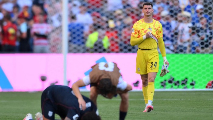 Soccer Football - FIFA World Cup 2026 - Round of 16 - United States v Belgium - Seattle Stadium, Seattle, Washington, U.S. - July 6, 2026 Matt Freese of the U.S. looks dejected after the match following their elimination from the World Cup IMAGN IMAG