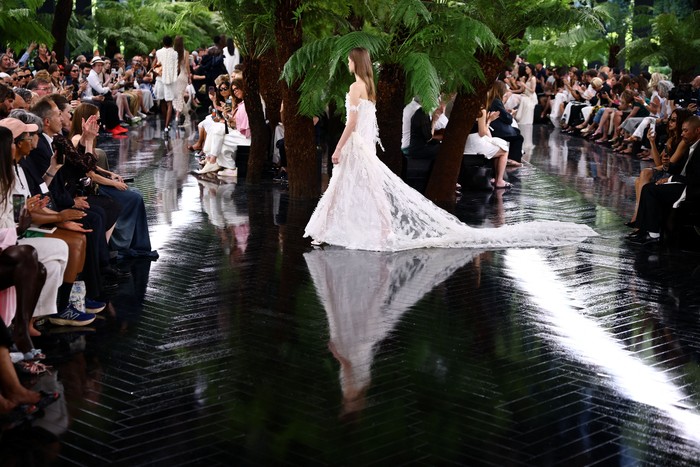 A model presents a creation by designer Jonathan Anderson as part of his Haute Couture Fall/Winter 2026-2027 collection show for fashion house Christian Dior in Paris, France, July 6, 2026. REUTERS/Sarah Meyssonnier