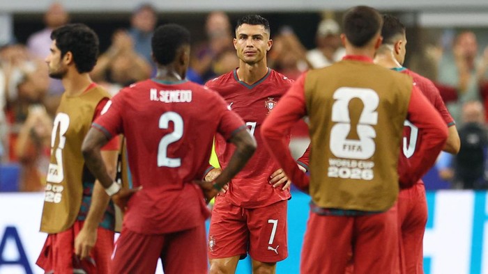 Soccer Football - FIFA World Cup 2026 - Round of 16 - Portugal v Spain - Dallas Stadium, Arlington, Texas, U.S. - July 6, 2026 Portugals Cristiano Ronaldo looks dejected after the match as Portugal are eliminated from the World Cup REUTERS/Hannah Mckay