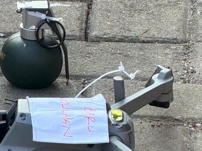 Drone bawa granat replika jatuh di rumah pengacara di Depok (dok.istimewa)