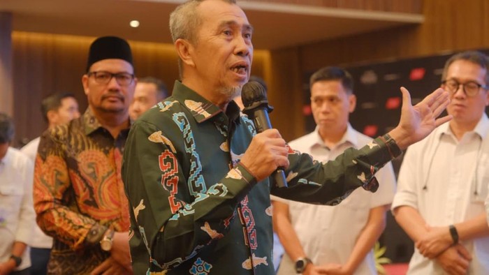 Eks Gubernur Riau Syamsuar