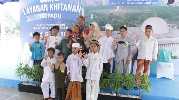 Khitanan Terpadu di Masjid Istiqlal Khitanan Terpadu di Masjid Istiqlal