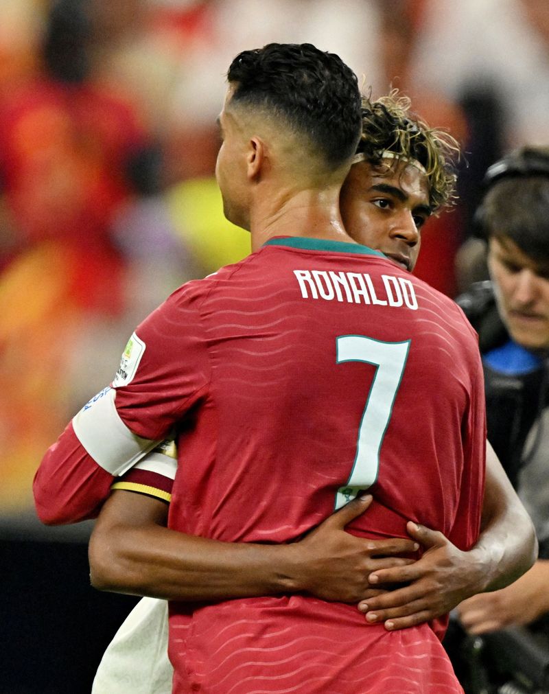 Lamine Yamal, Cristiano Ronaldo Soccer Football - FIFA World Cup 2026 - Round of 16 - Portugal v Spain - Dallas Stadium, Arlington, Texas, U.S. - July 6, 2026 Portugal's Cristiano Ronaldo and Spain's Lamine Yamal after the match IMAGN IMAGES via Reuters/Maria Lysaker TPX IMAGES OF THE DAY