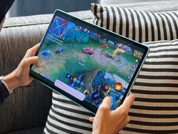 Wujud Lenovo Idea Tab Pro Gen 2, Tablet Rasa Laptop Harga Rp8 Jutaan