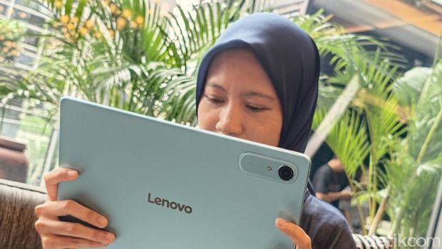Lenovo IdeaTab Pro Gen 2 Lenovo IdeaTab Pro Gen 2