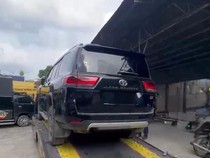 KPK Temukan Land Cruiser Suap yang Disembunyikan Bupati Kuansing di Siantar